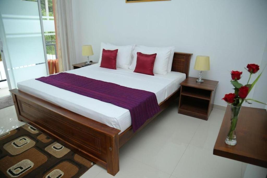Nelinsa Residence Kandy Eksteriør billede