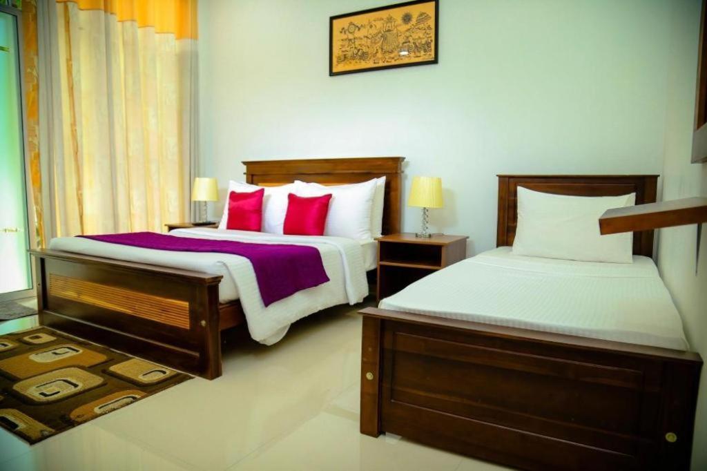 Nelinsa Residence Kandy Eksteriør billede